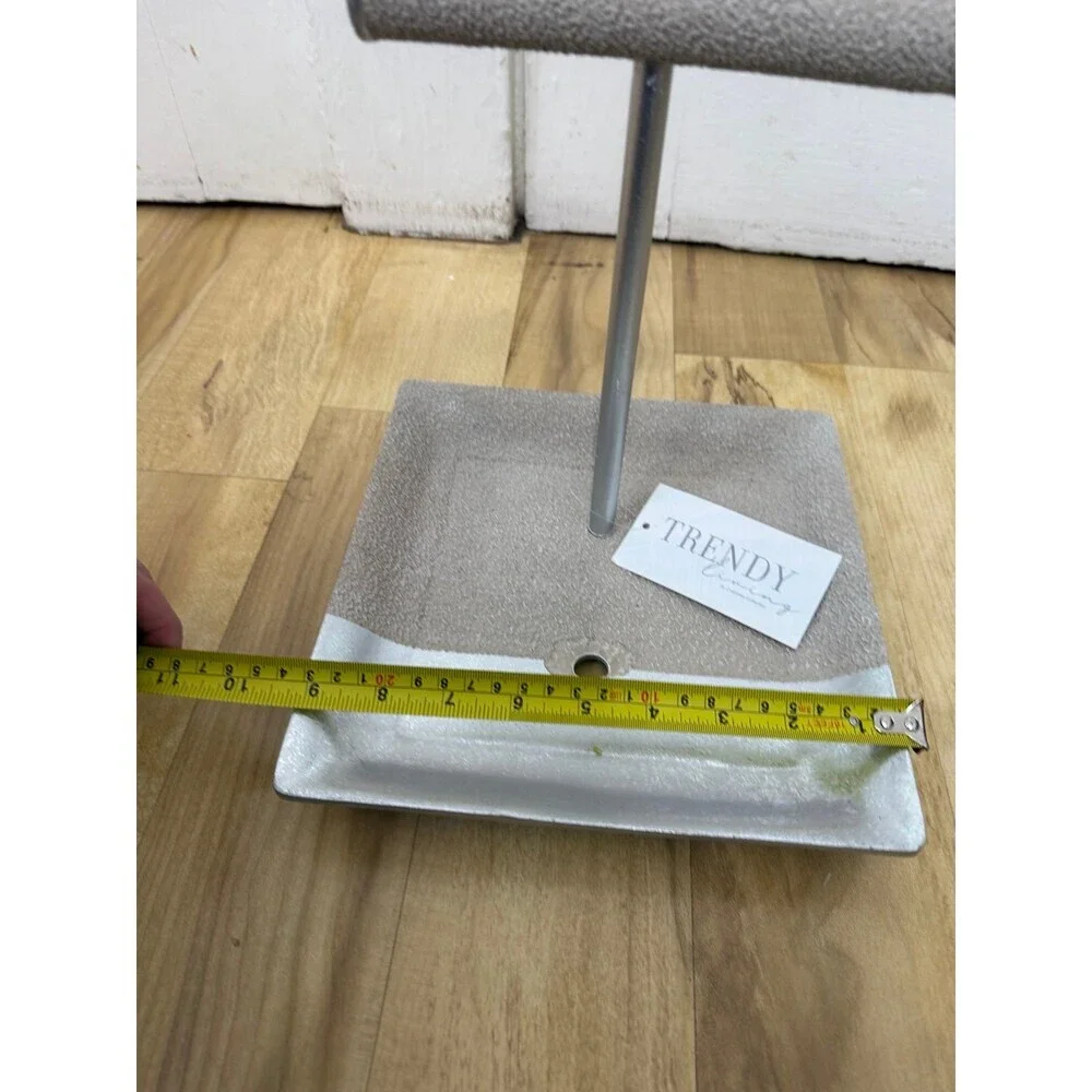 Trendy Living Jewelry Display Stand with Stone Base
